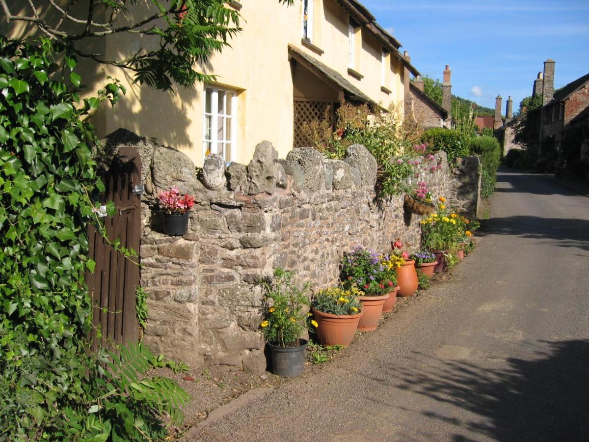 Luxury Bed And Breakfast At Bossington Hall In Exmoor, Somerset 波洛克 外观 照片